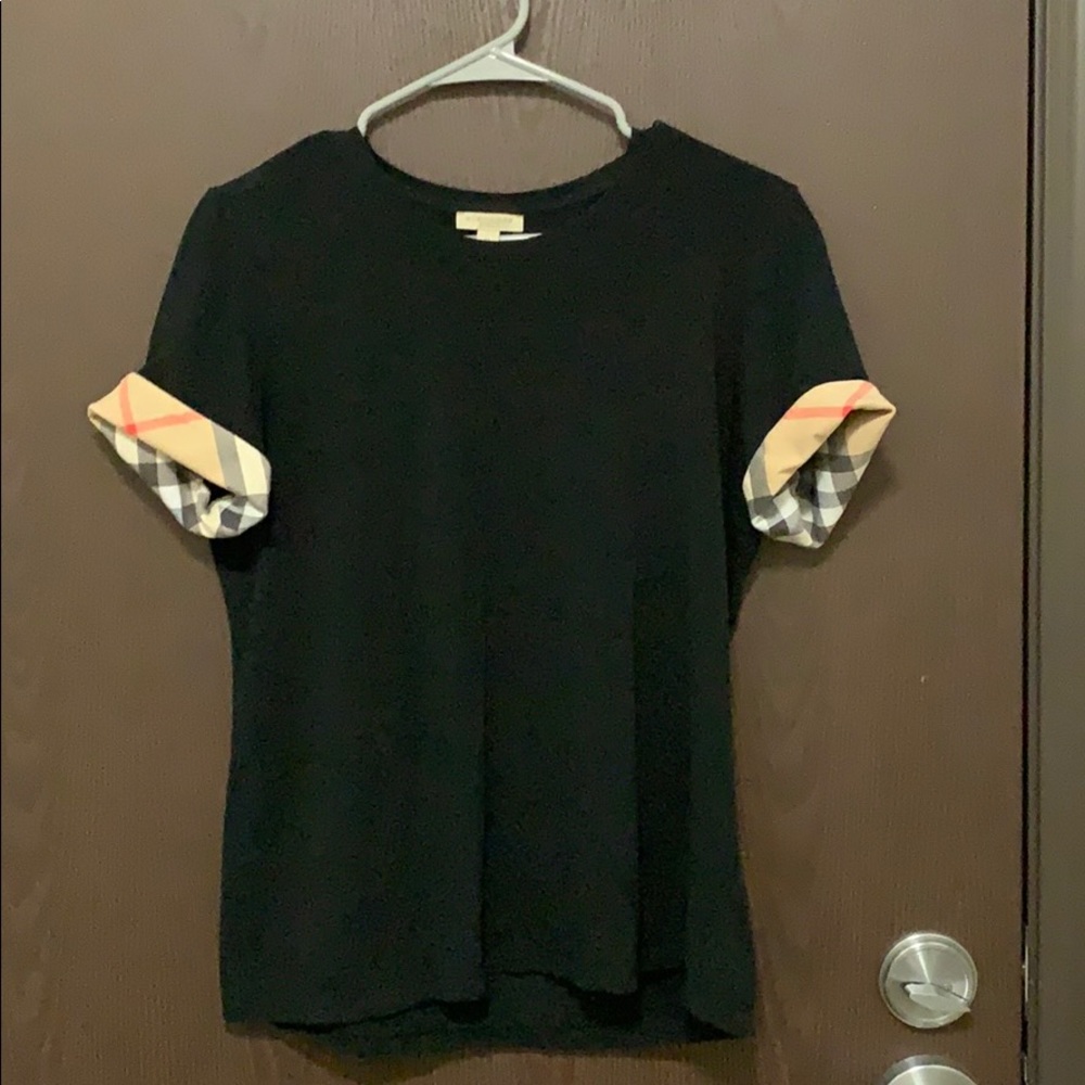 Burberry t-shirt